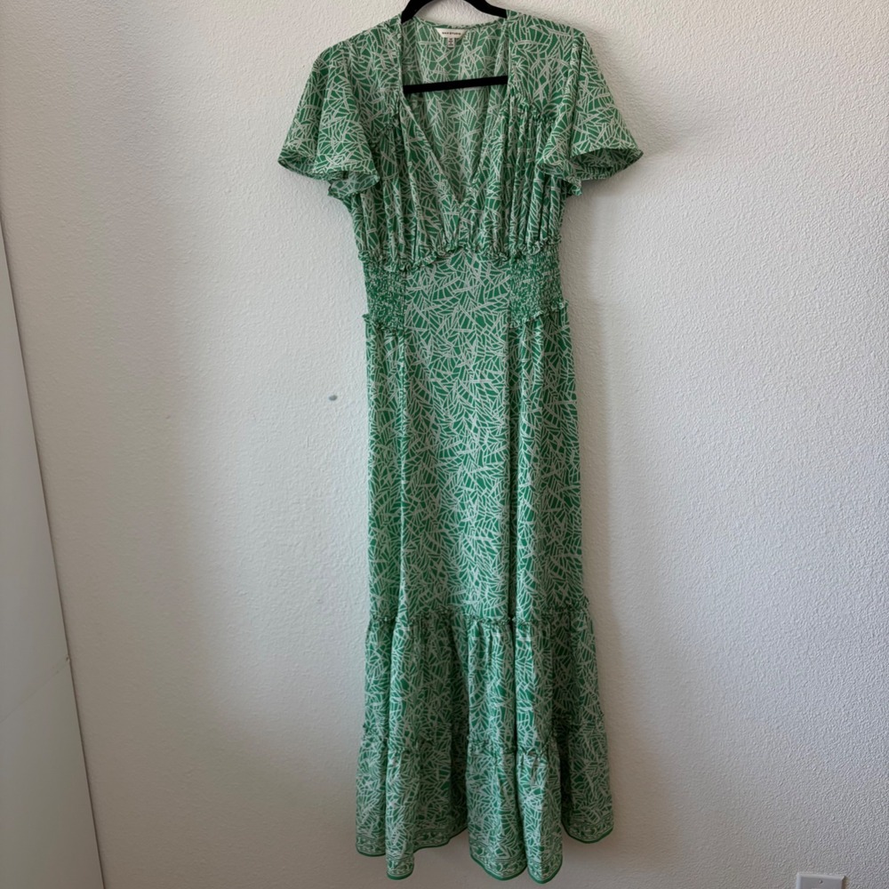 Max Studio Maxi Dress Womens Medium Green White Geometric Leaf Smocked Tiered